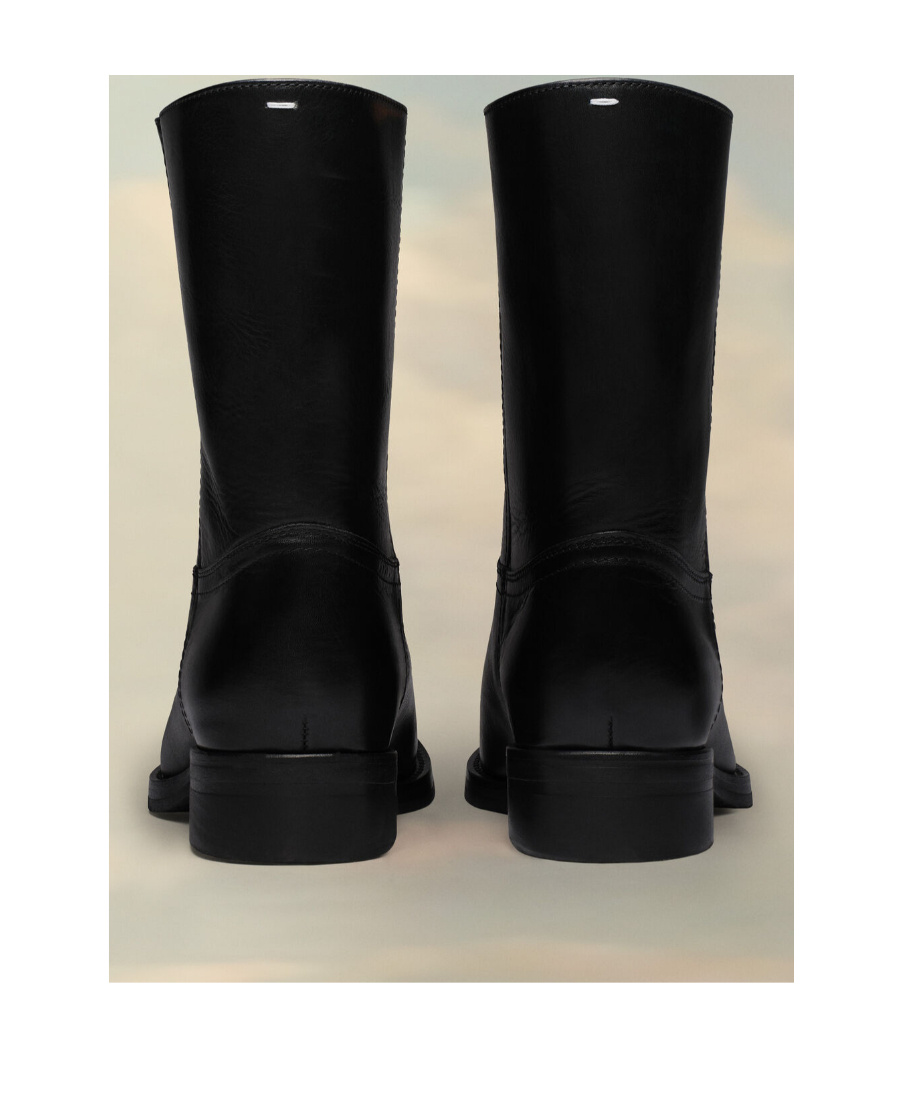 Maison Margiela Almond-toe Leather Ankle Boots In Black