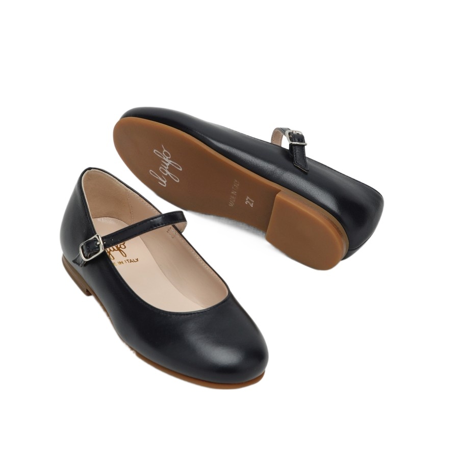 Shop Il Gufo Ballet Flats In With Strap In Black