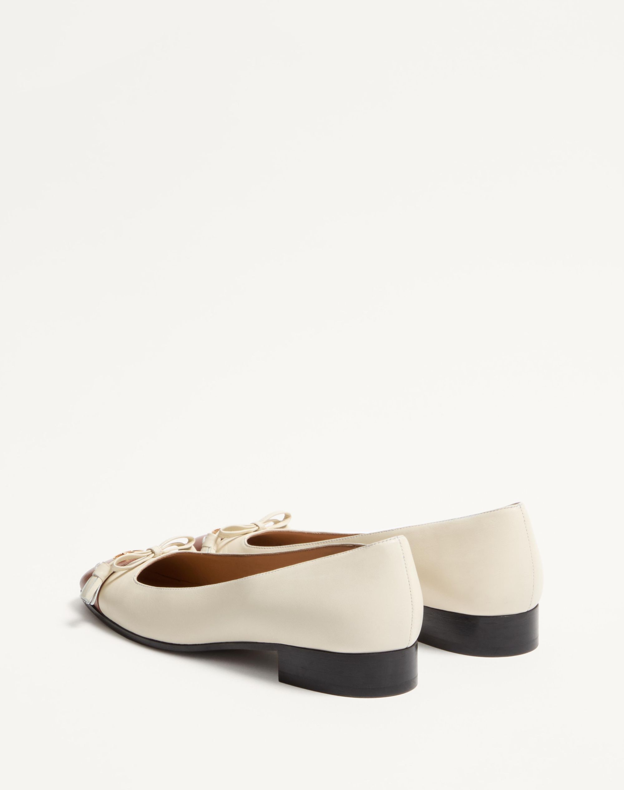 Valentino Garavani Valet Du Roi Kidskin Ballerina 25mm Woman Butter/tobacco 42 In Neutral