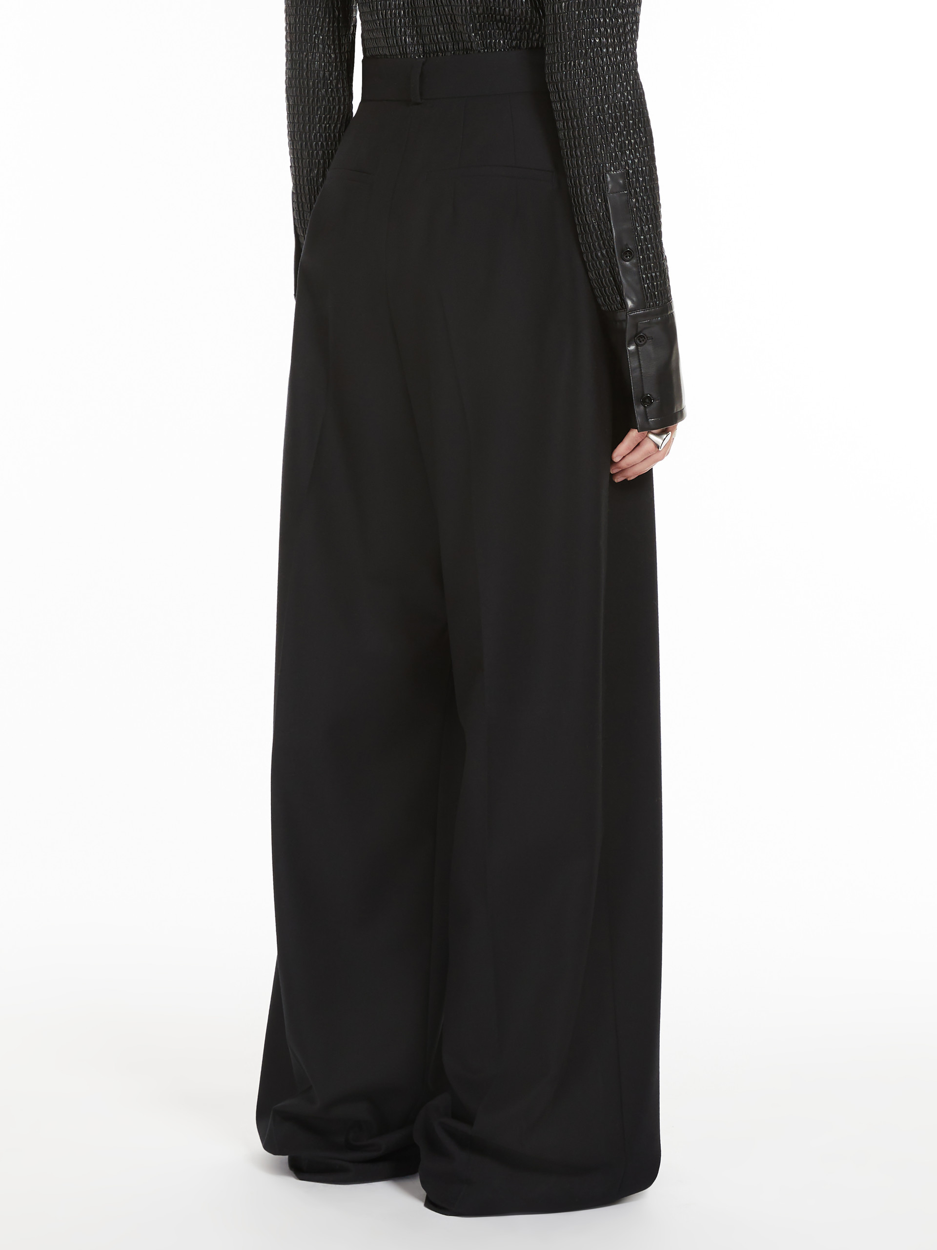 Sportmax Large Silhouette Elastic Wool Pants In Black
