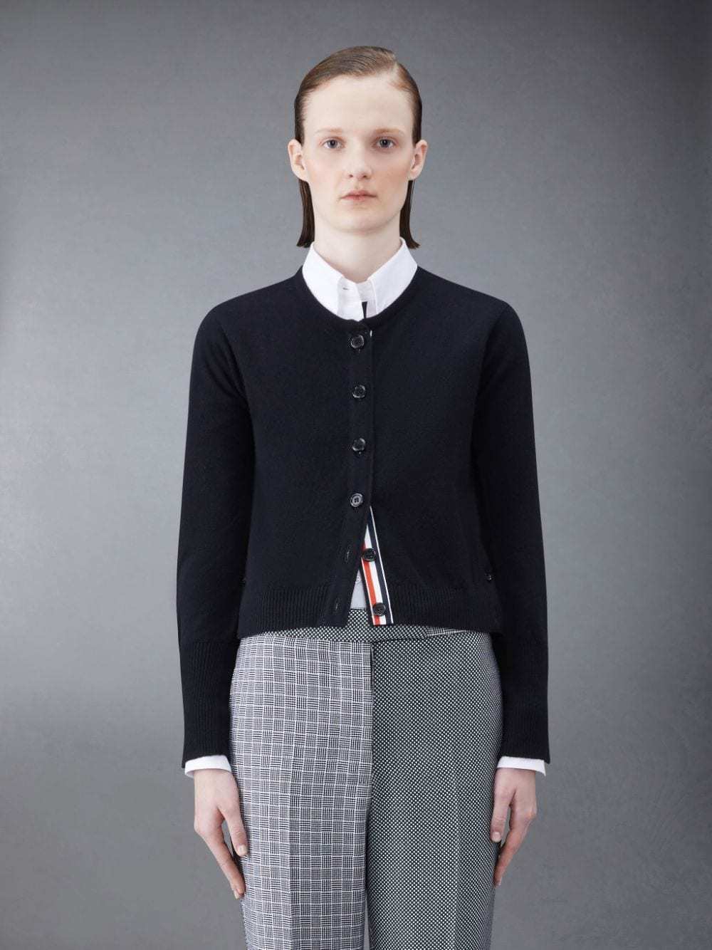 Thom Browne Cashmere Crew Neck Cardigan In Black