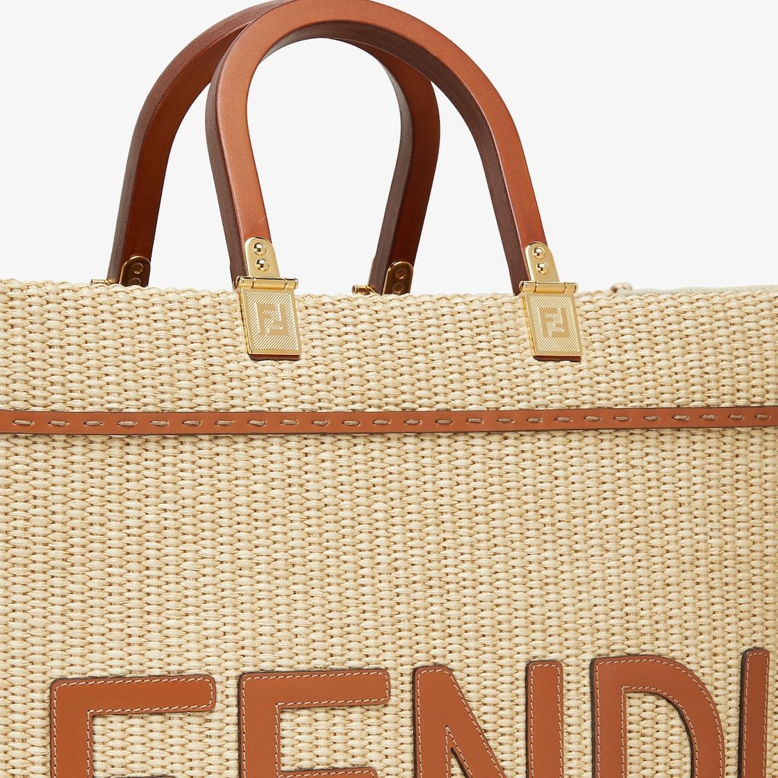Fendi Sunshine Small Shopper Bag In Nude