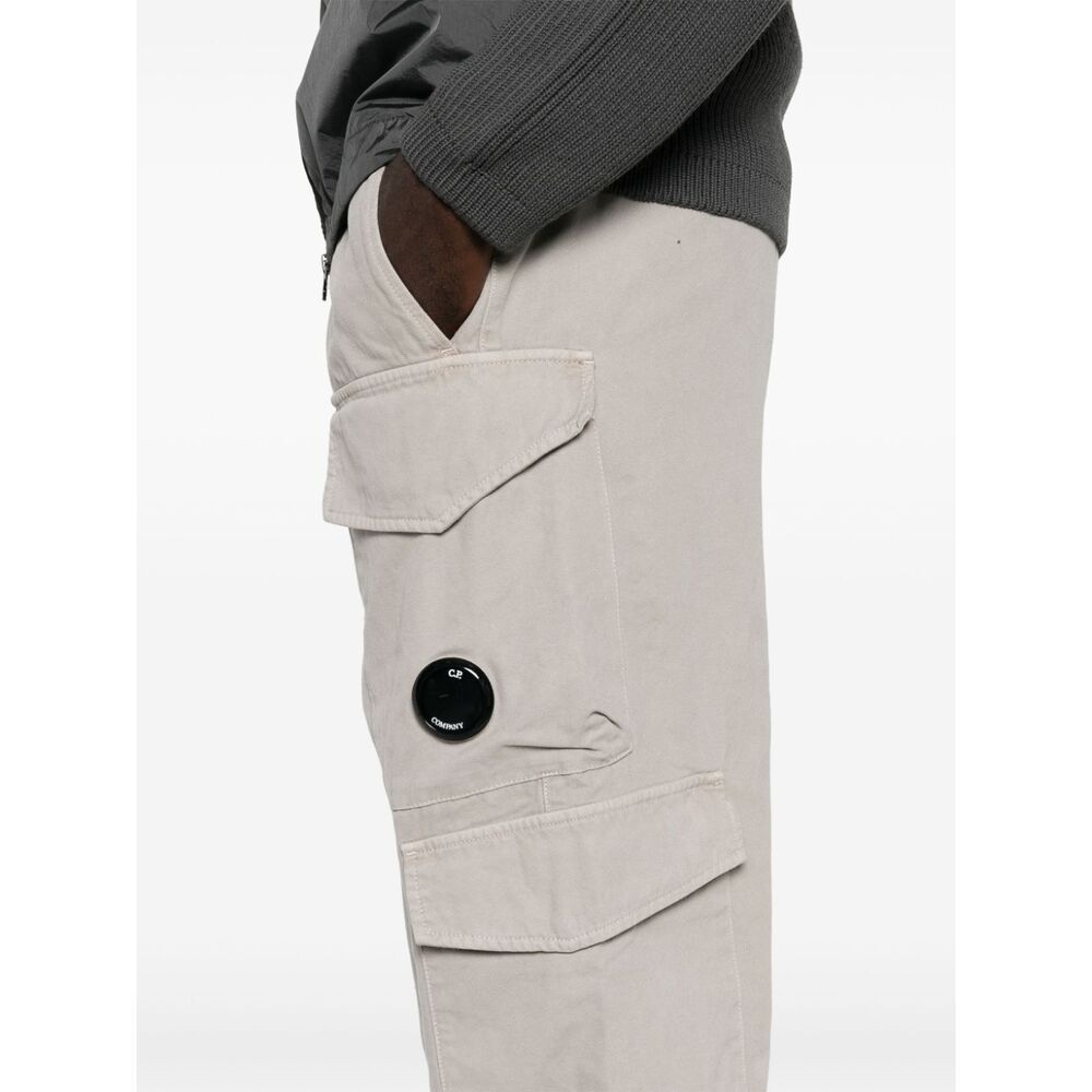 C.p. Company Lens-detail Cargo Pants In Black