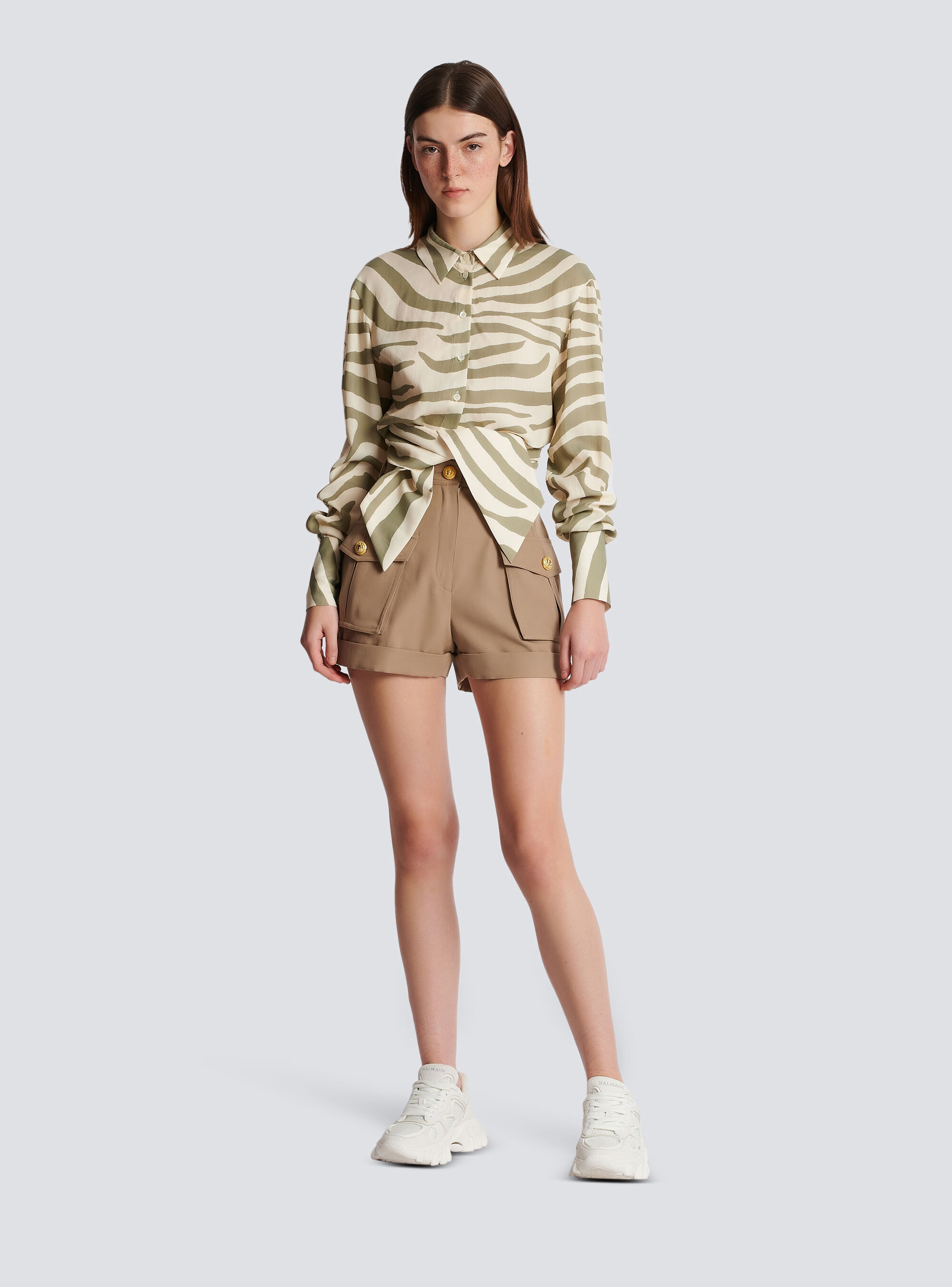 BALMAIN GRAIN DE POUDRE CARGO SHORTS