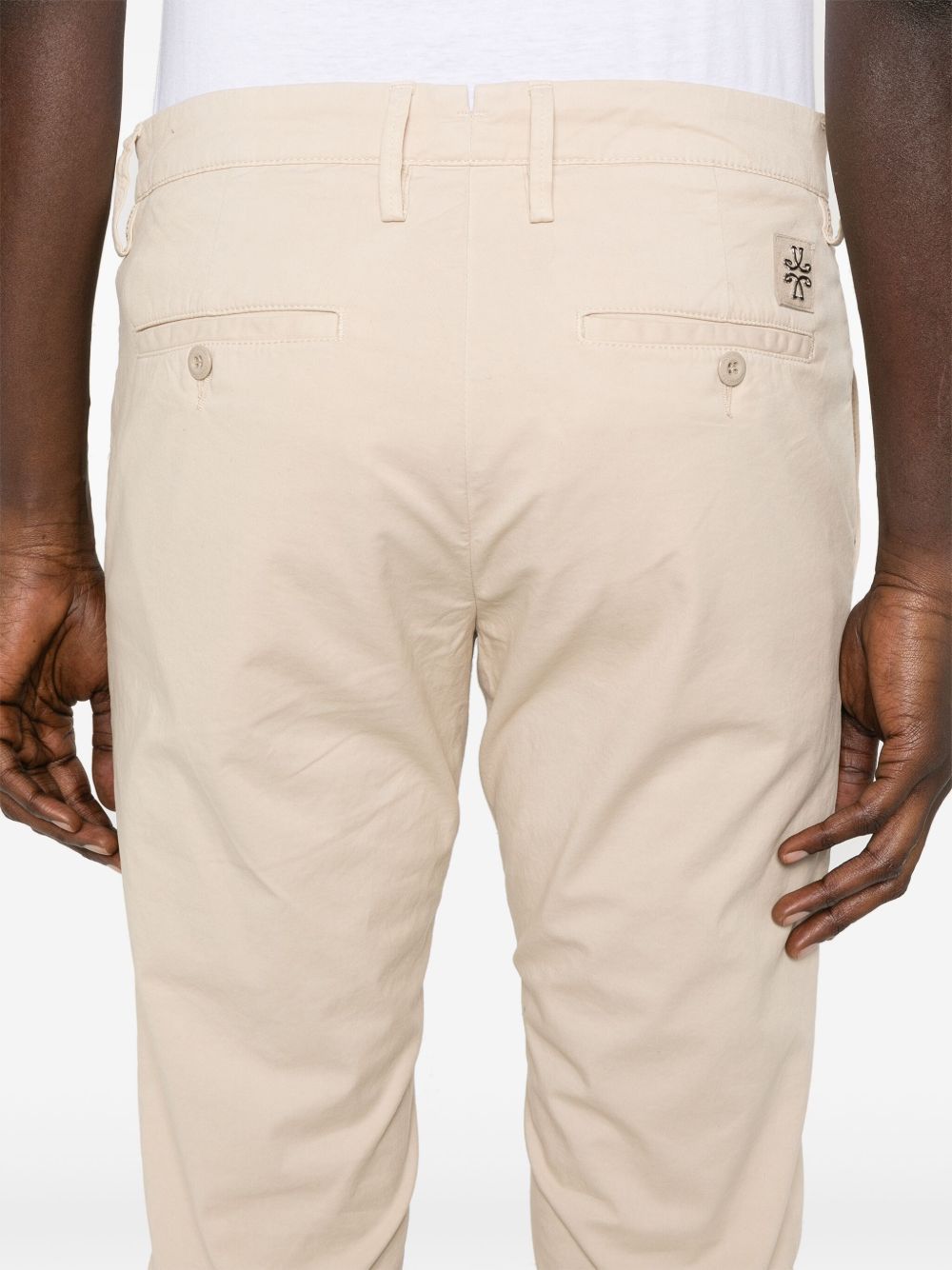 Jacob Cohen Almond Beige Tailored Jeans With Modern Fit And Functional Pockets In White