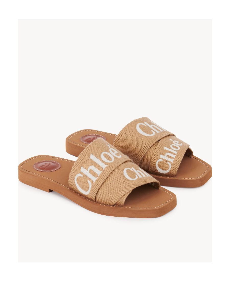 Chloé Logo Woody Flat Mules In Nude