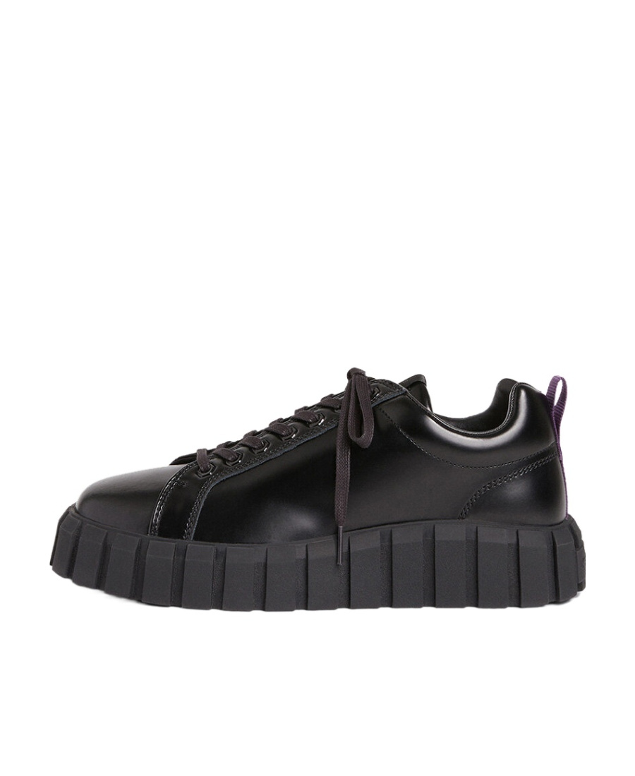 Eytys Odessa Leather Trainers In Black