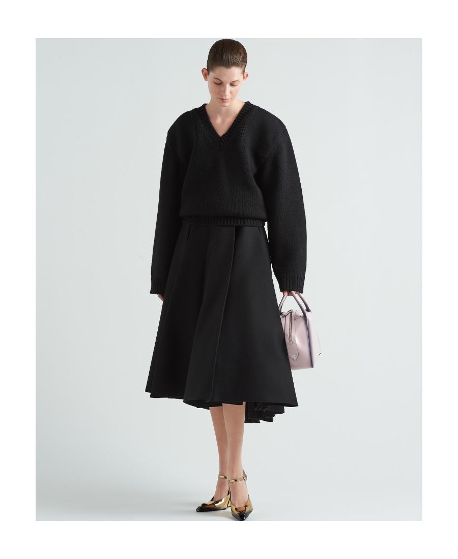 Prada Wool And Cashmere V-neck Sweater In Black