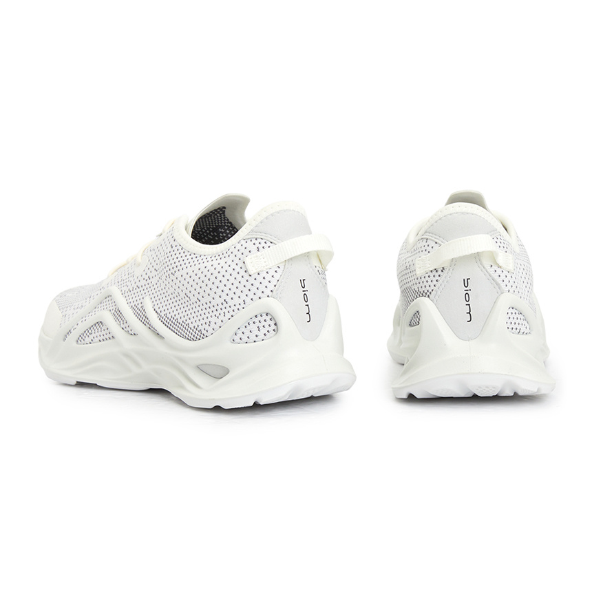 Ecco Biom Infinite Sneakers In White