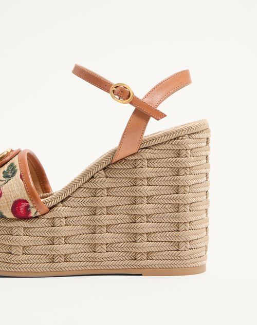 Valentino Natural Logo Wedges In Nude