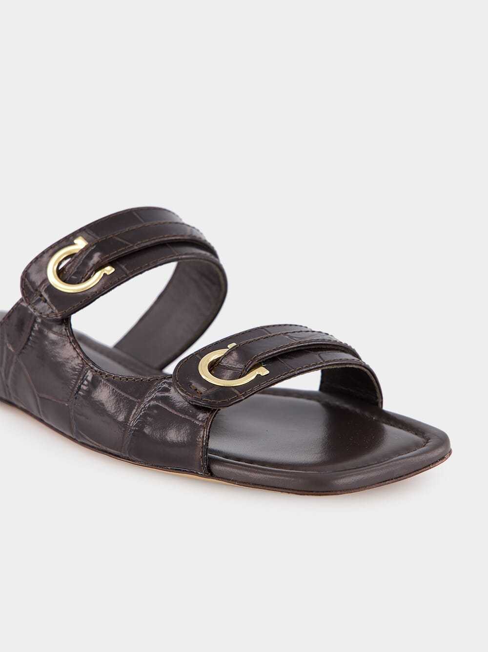 Ferragamo Gancini Decorative Slippers In Black