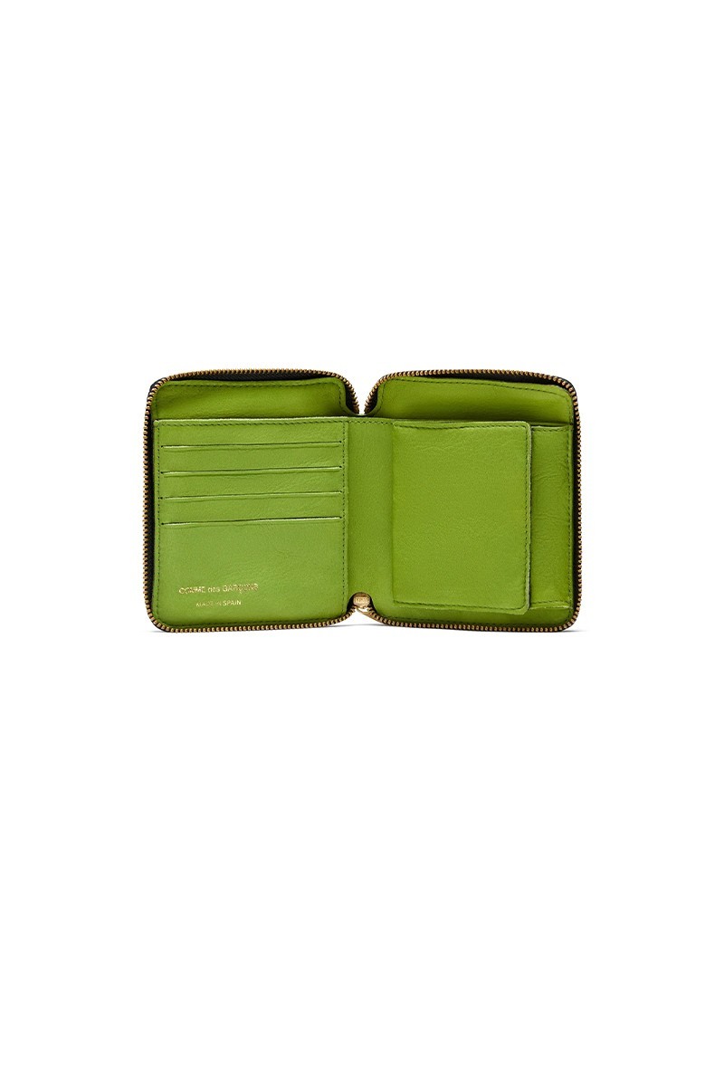 Shop Comme Des Garçons Zipper Wallet In Green