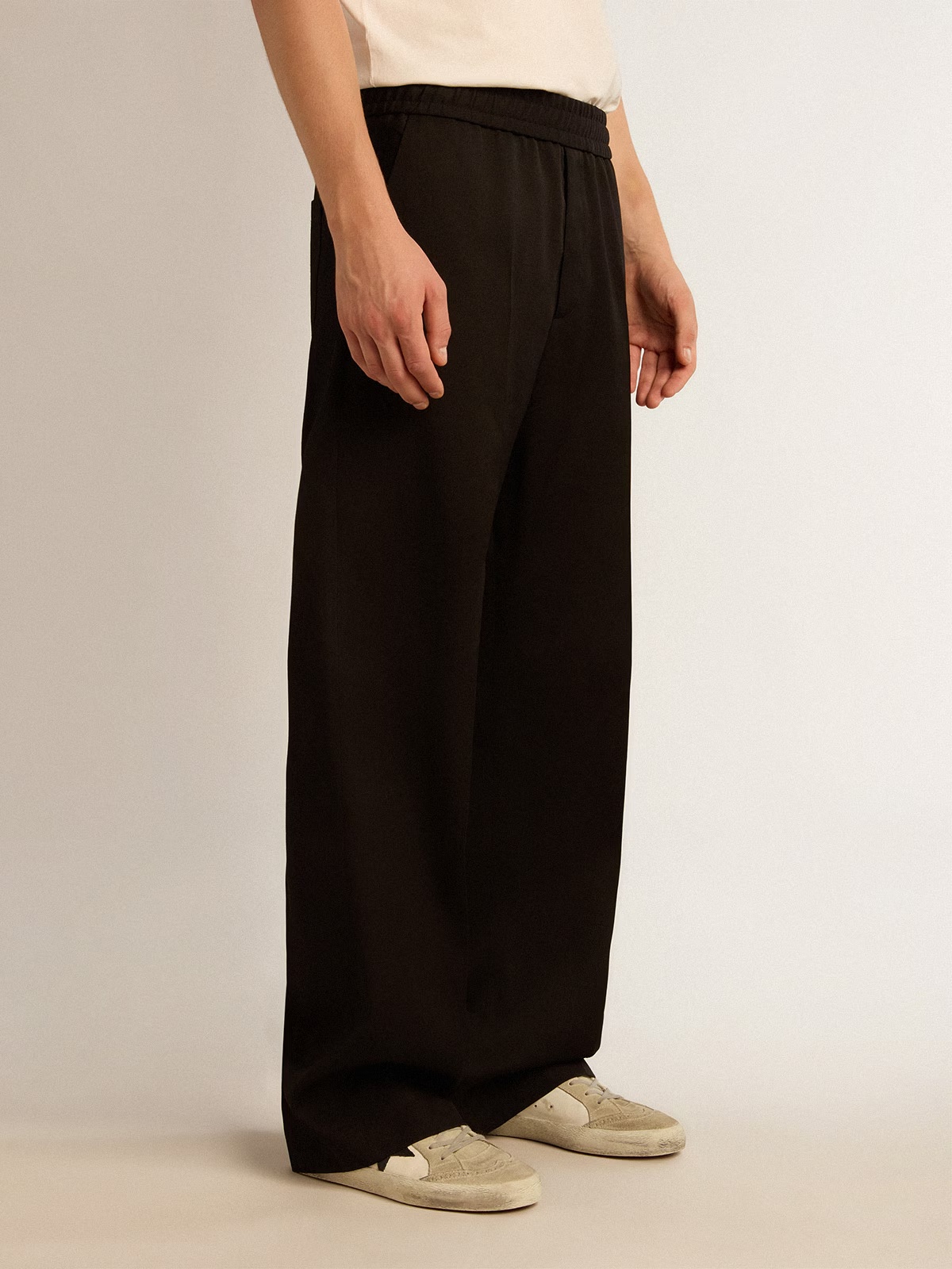 Golden Goose Elastic Waist Casual Pants In Black