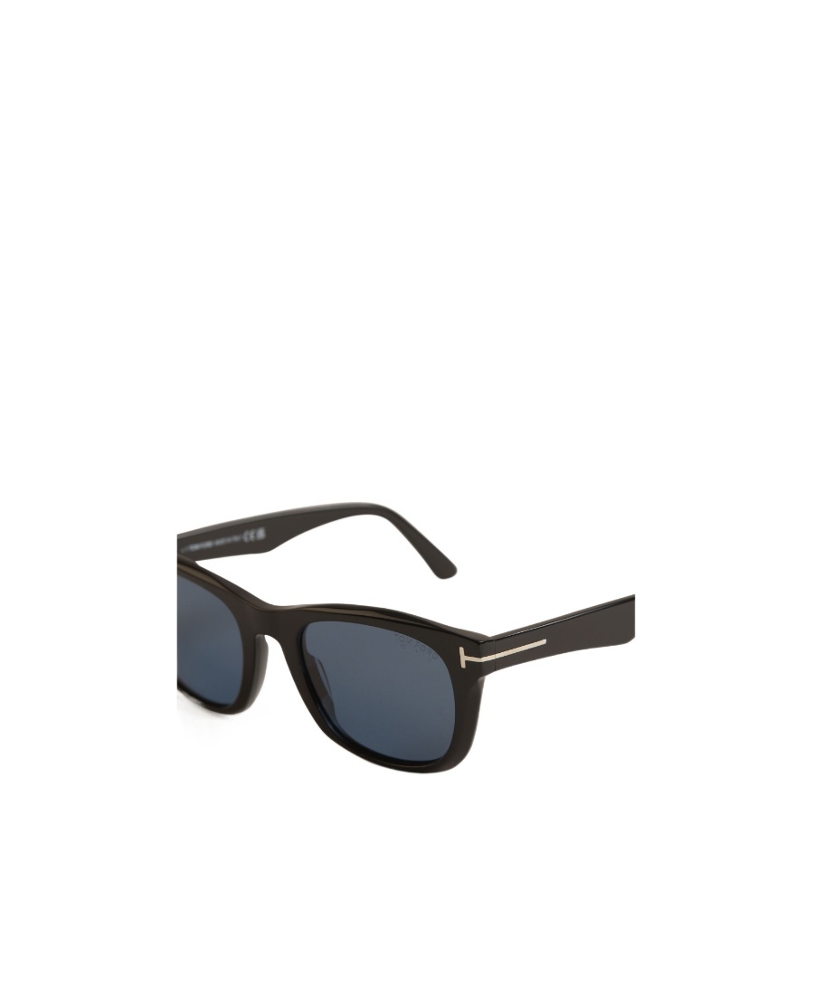 Tom Ford Kendel Smoke Gradient Square Unisex Sunglasses Ft1076 01b 54 In Black