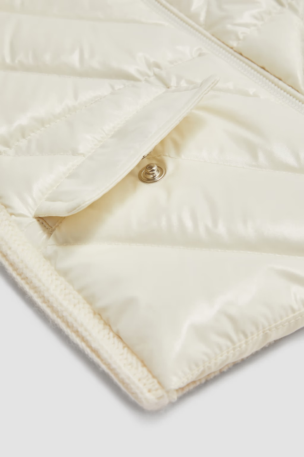 Moncler Padded Zipper Cardigan Down Jacket In White