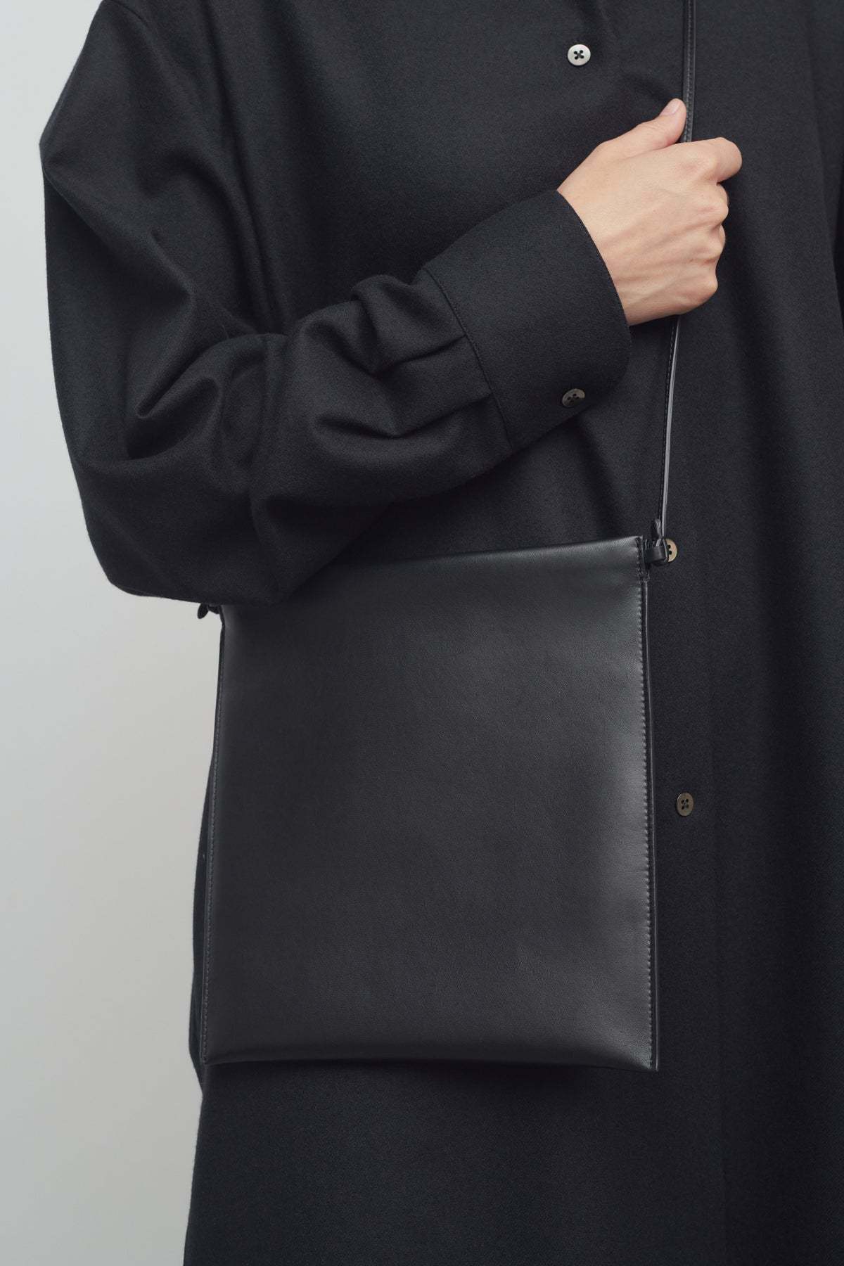 The Row Medicine Pouch In Black