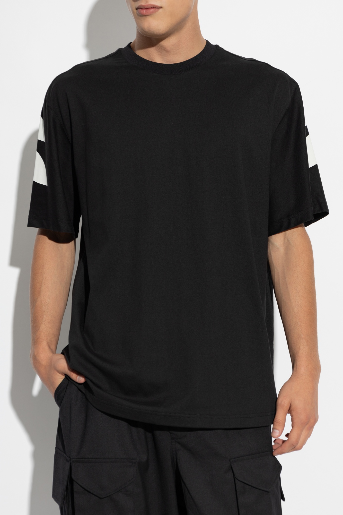 Mcm Mega Laurel Print T-shirt In Organic Cotton In Black