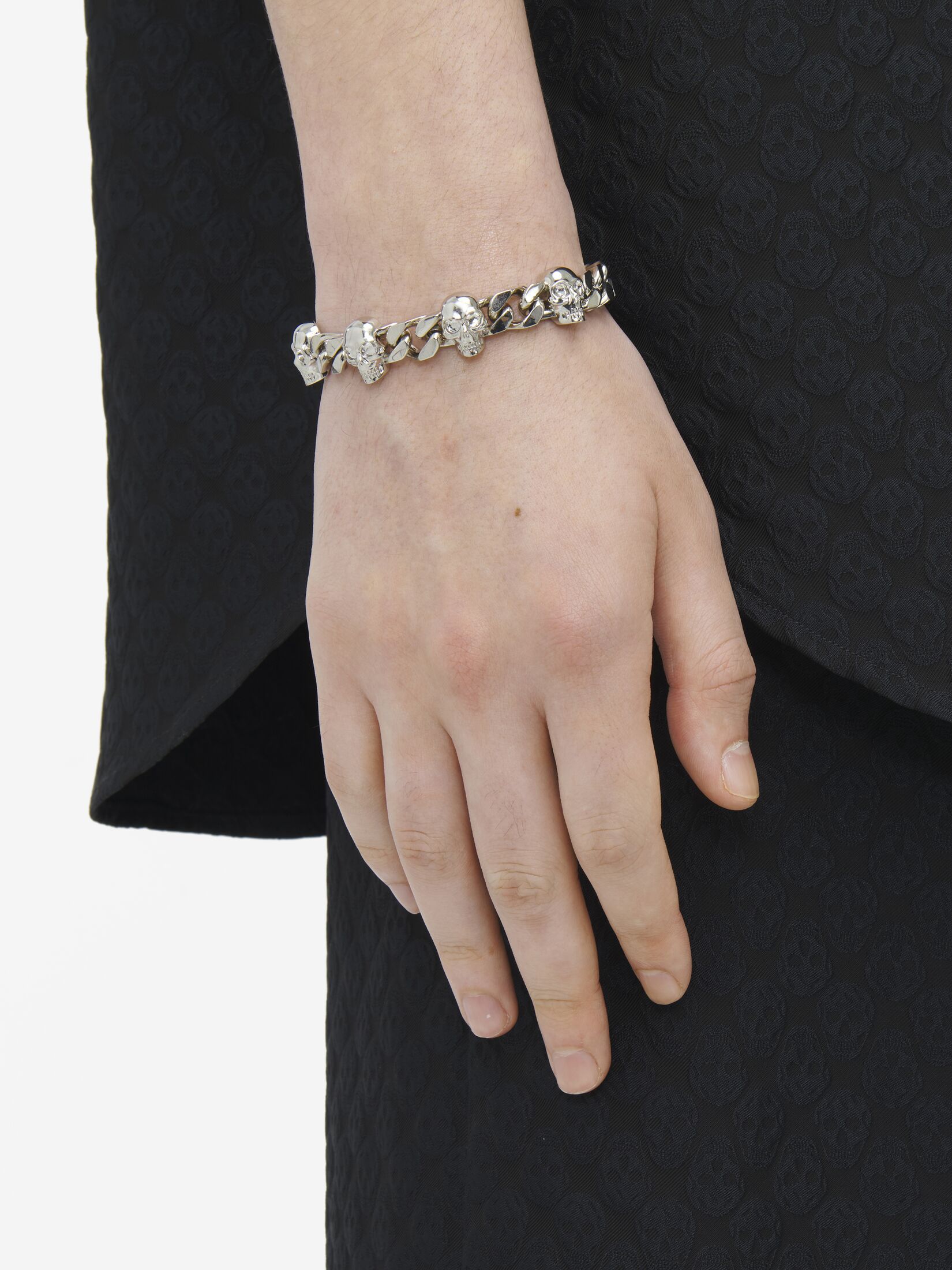 ALEXANDER MCQUEEN ALEXANDER MCQUEEN SKULL CHAIN BRACELET