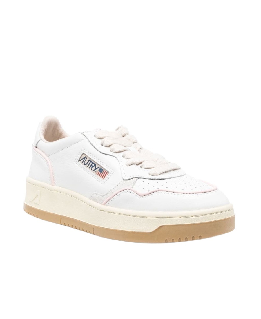 Autry Low-top Sports Shoes In White