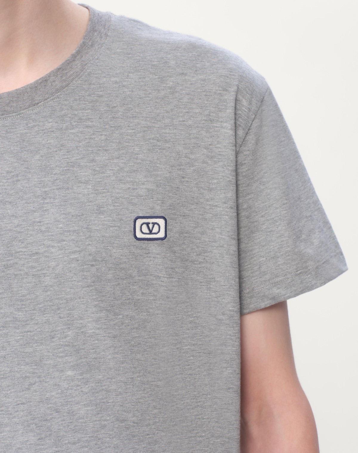 Valentino Vlogo Patch Crewneck T-shirt In Grey