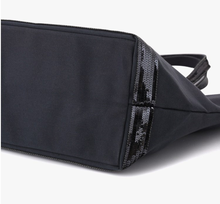 Vanessa Bruno Logo Handbag In Black