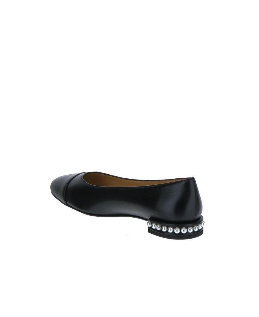Stuart Weitzman Ballet Flats In Black