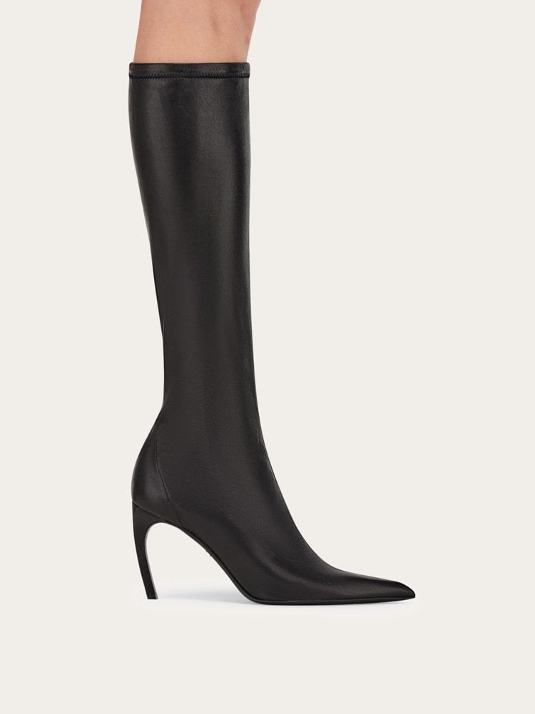 Ferragamo High Nappa Stretch Boot In Black