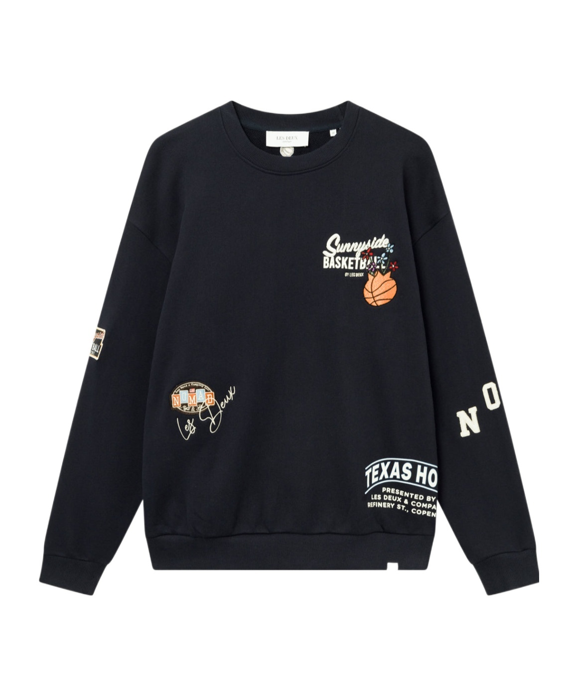 Les Deux Long-sleeved Sweater In Black