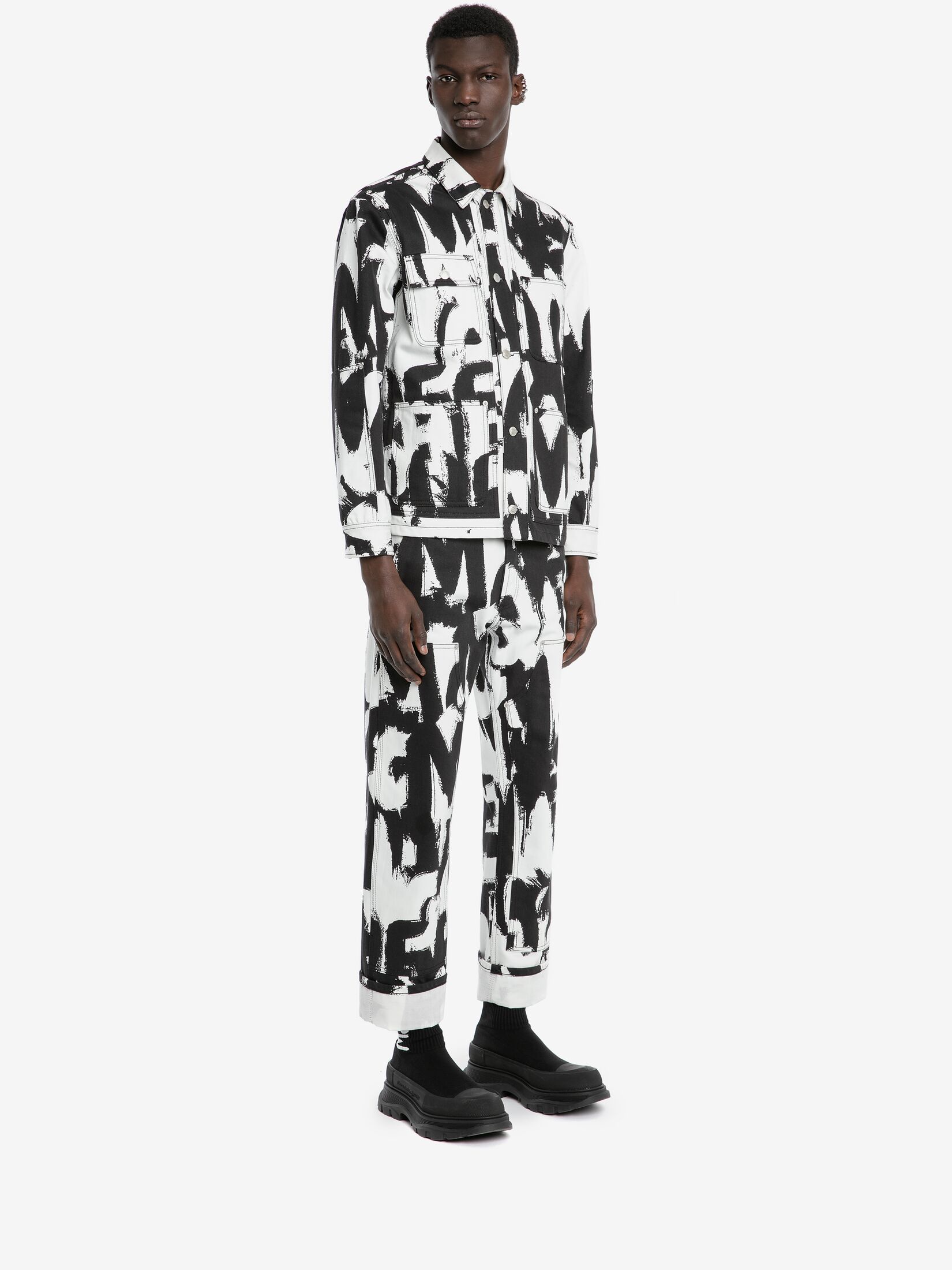 Alexander Mcqueen Graffiti-print Straight-leg Jeans In Black