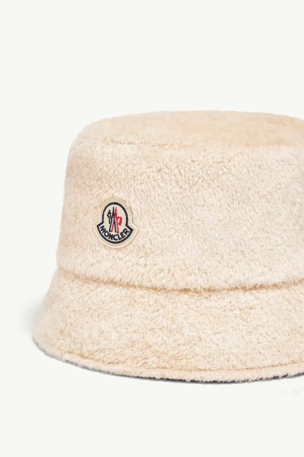 Moncler Teddy Bucket Hat In Brown