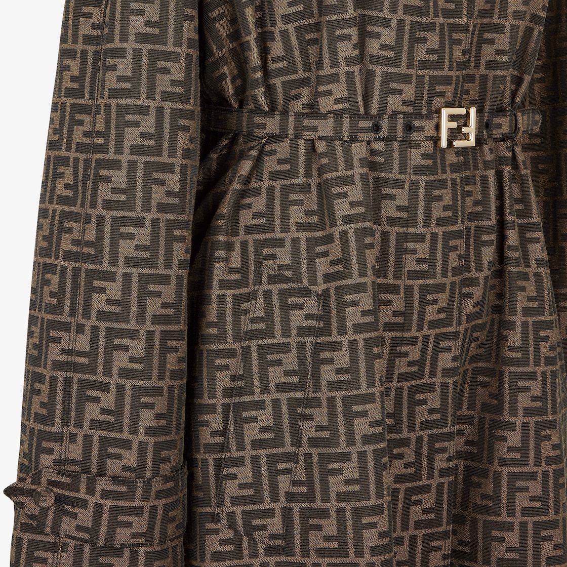 Fendi Trench In Brown