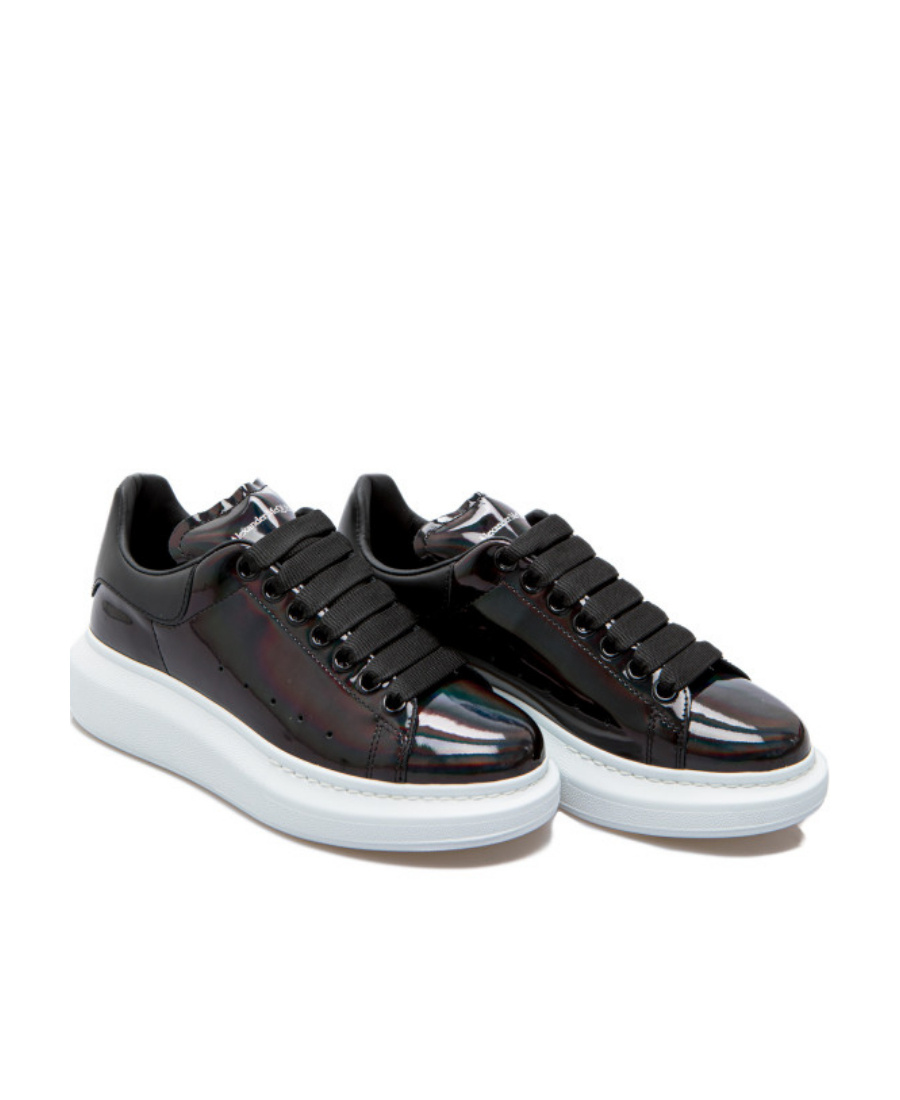 Alexander Mcqueen Patent-leather Low-top Sneakers In Black