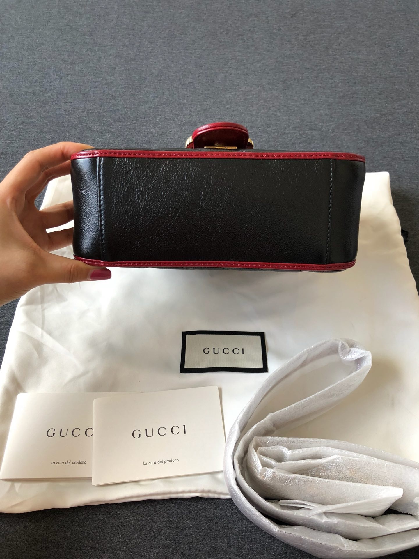 Gucci Gg Marmont Shoulder Bag In Black