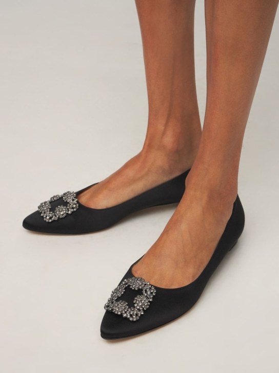 MANOLO BLAHNIK HANGISI FLAT SHOES WITH SHALLOW MOUTH 