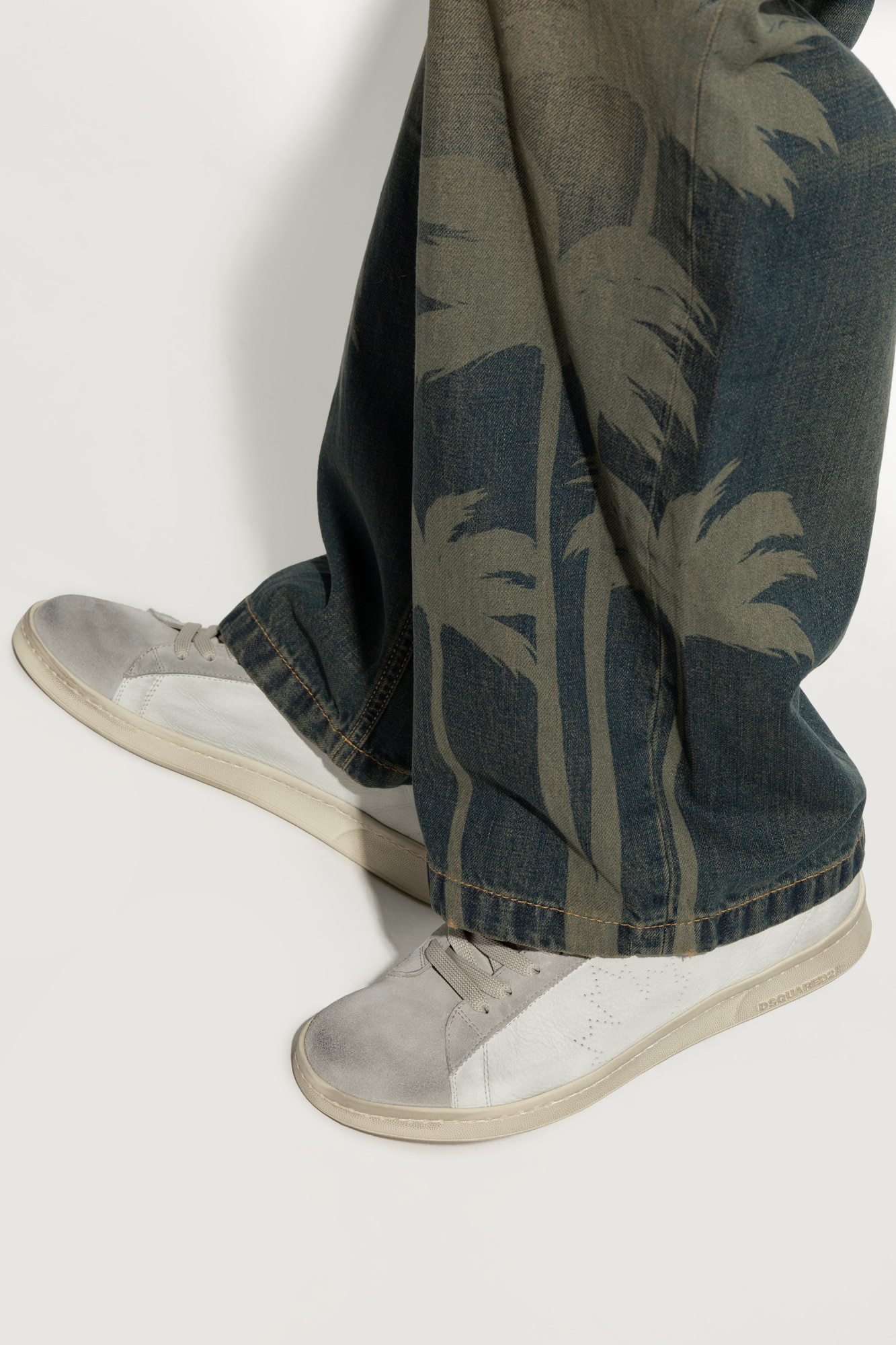 Dsquared2 Lace-up Low-cut Casual Shoes In Gray