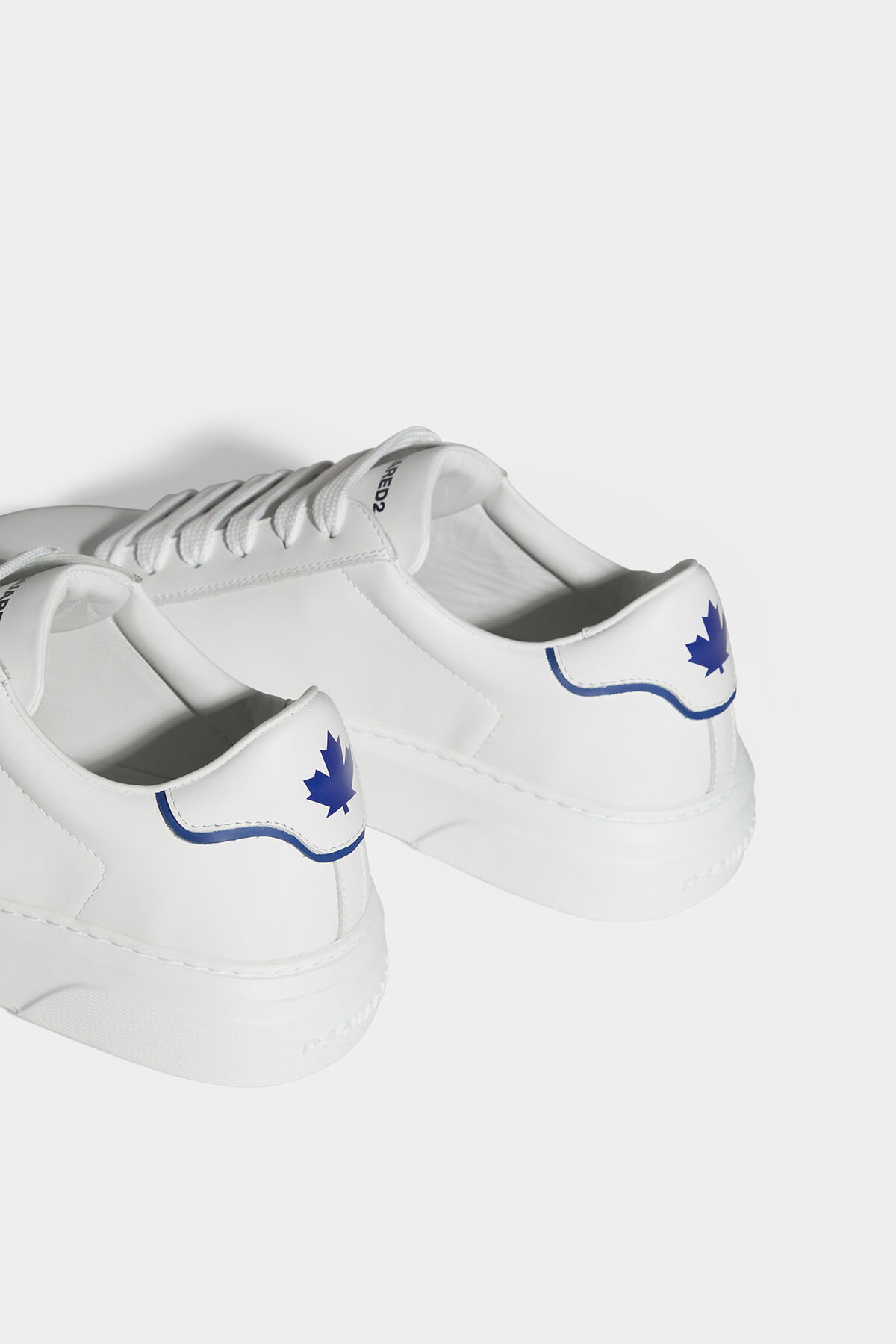 DSQUARED2 LOGO-EMBELLISHED SNEAKERS