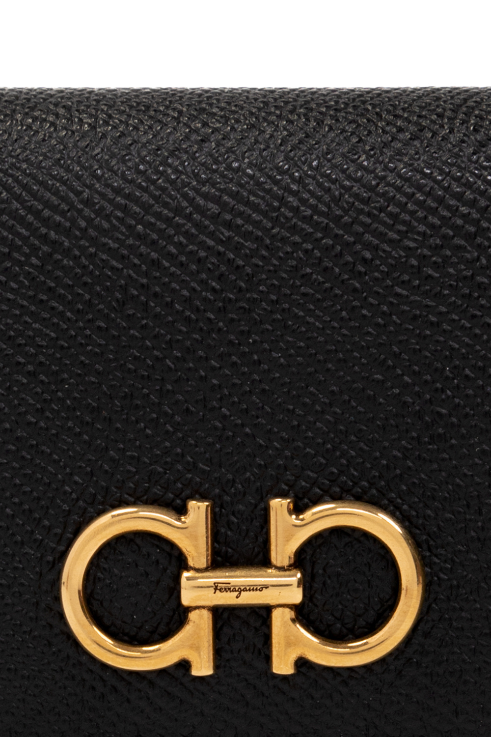 Ferragamo Logo-plaque Wallet In Black
