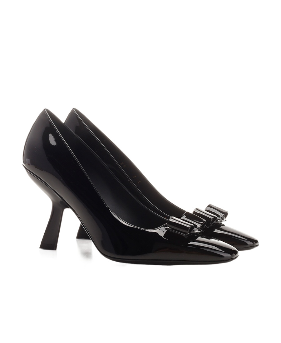 Ferragamo Woman Kitten Heel Pump With Asymmetric Bow In Black