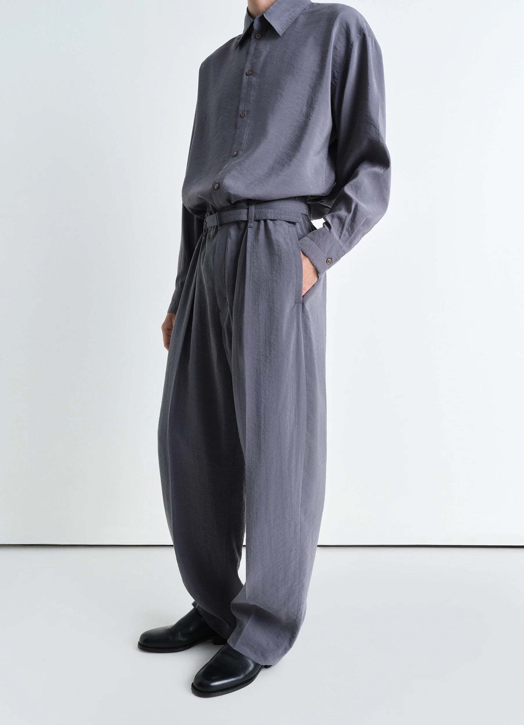 Lemaire Gray Belted Relaxed Trousers In Gray