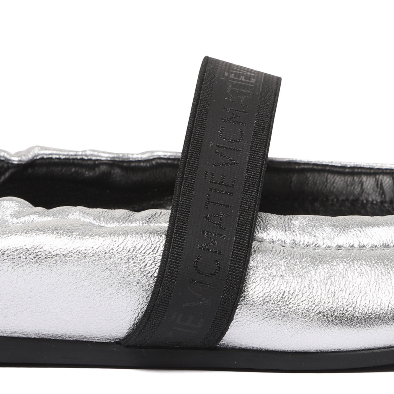 Vic Matie Square Closed Ballet Flats