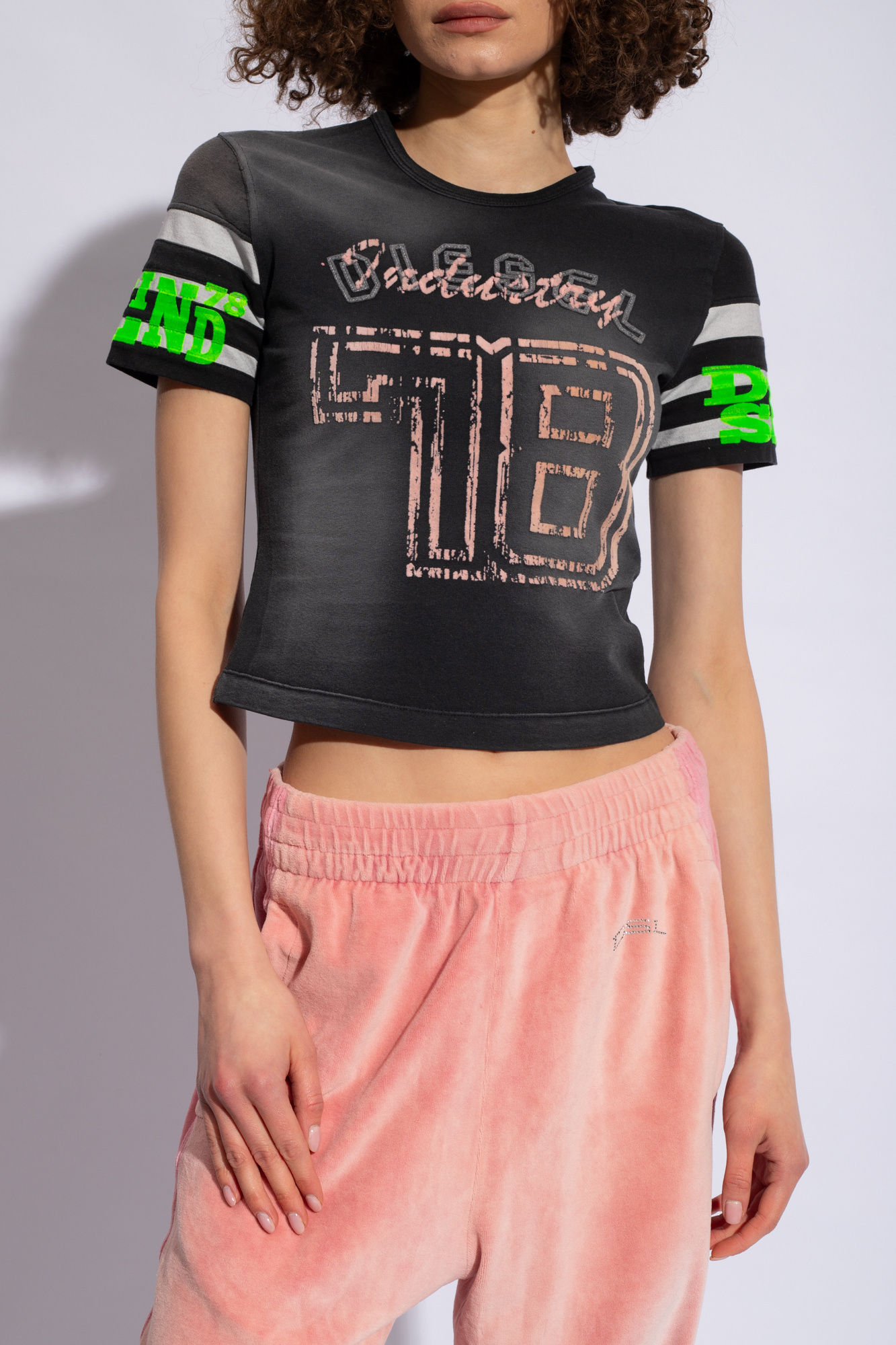 Diesel T-uncusl Flocked-logo T-shirt In Black