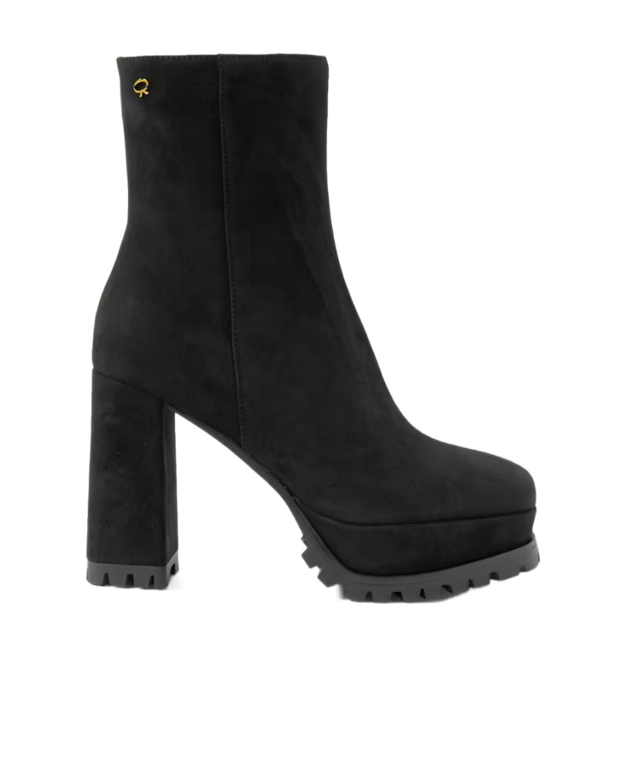 Gianvito Rossi 70 Waterproof Platform And Ankle Short Boots In Black