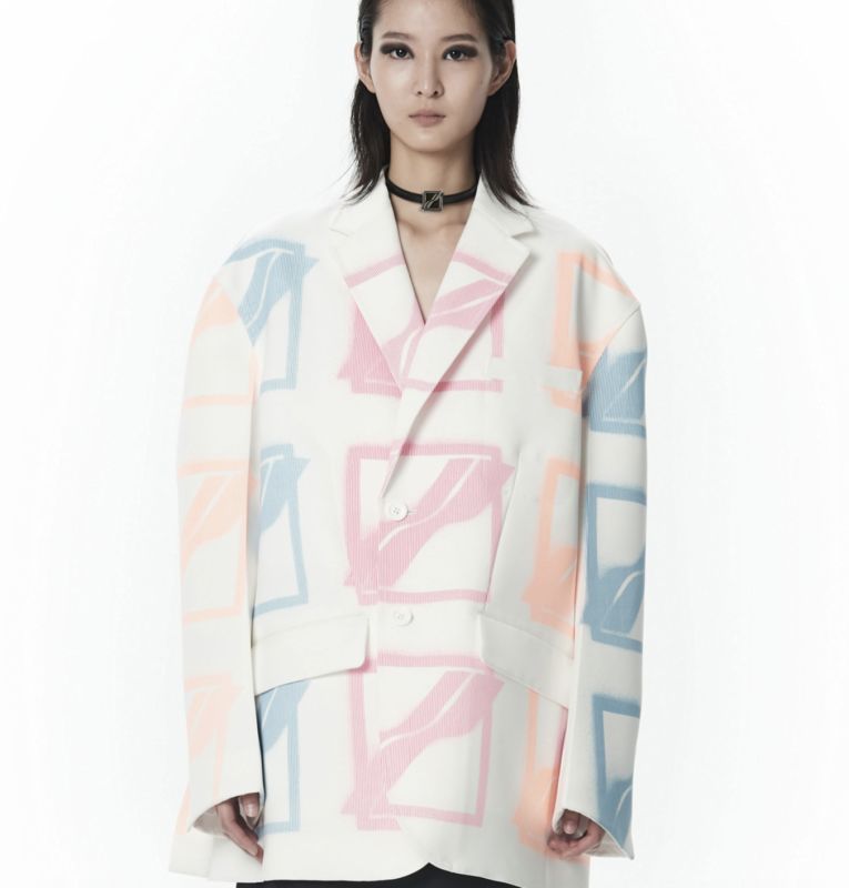We11 Done Logo Suit Jacket In White