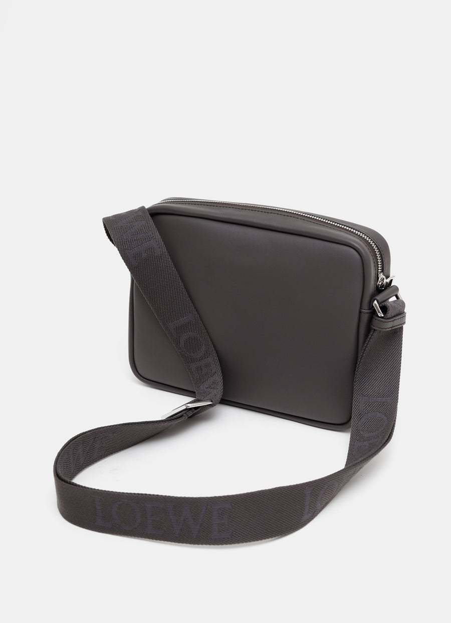 Loewe Medium Zip Messenger Bag In Black