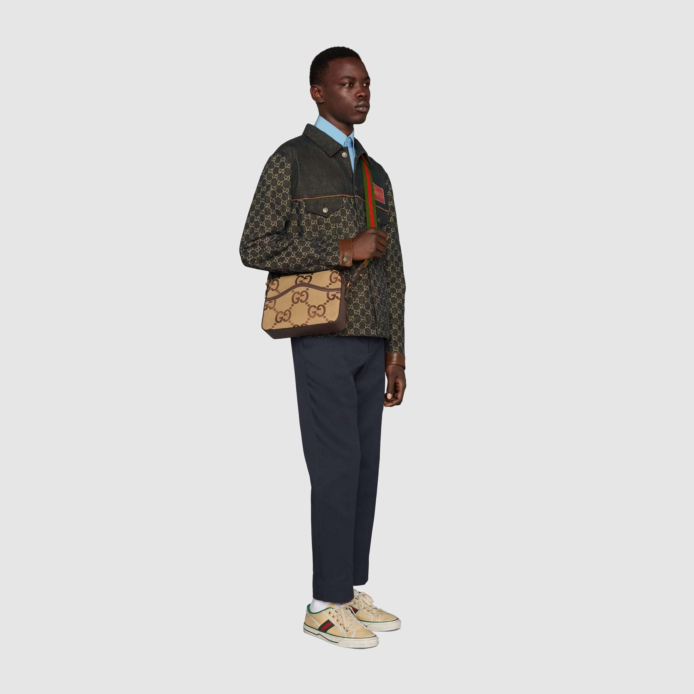 Gucci Jumbo Gg Messenger Bag In Nude