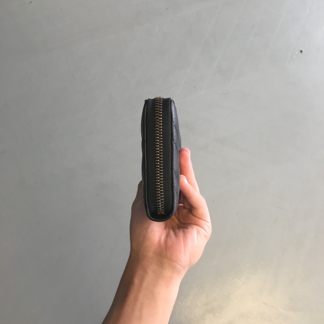 Gucci Black Leather Marmont Gg Wallet In Black