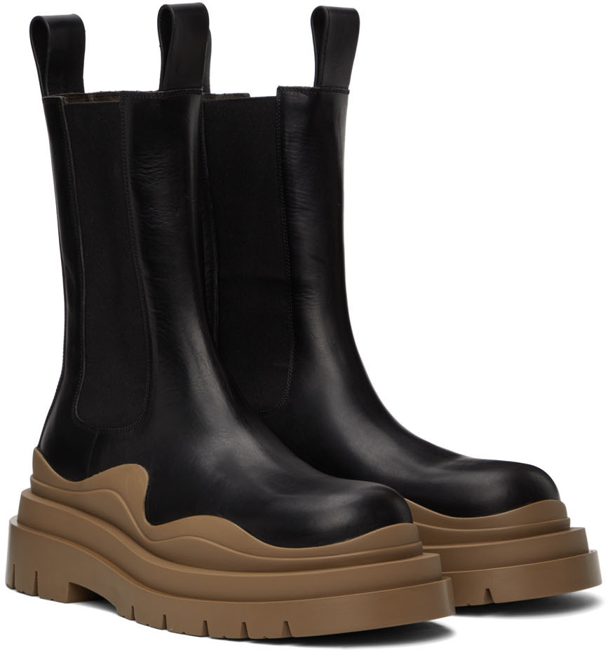 Bottega Veneta Tire Contrasting-panel Ankle Boots In Black