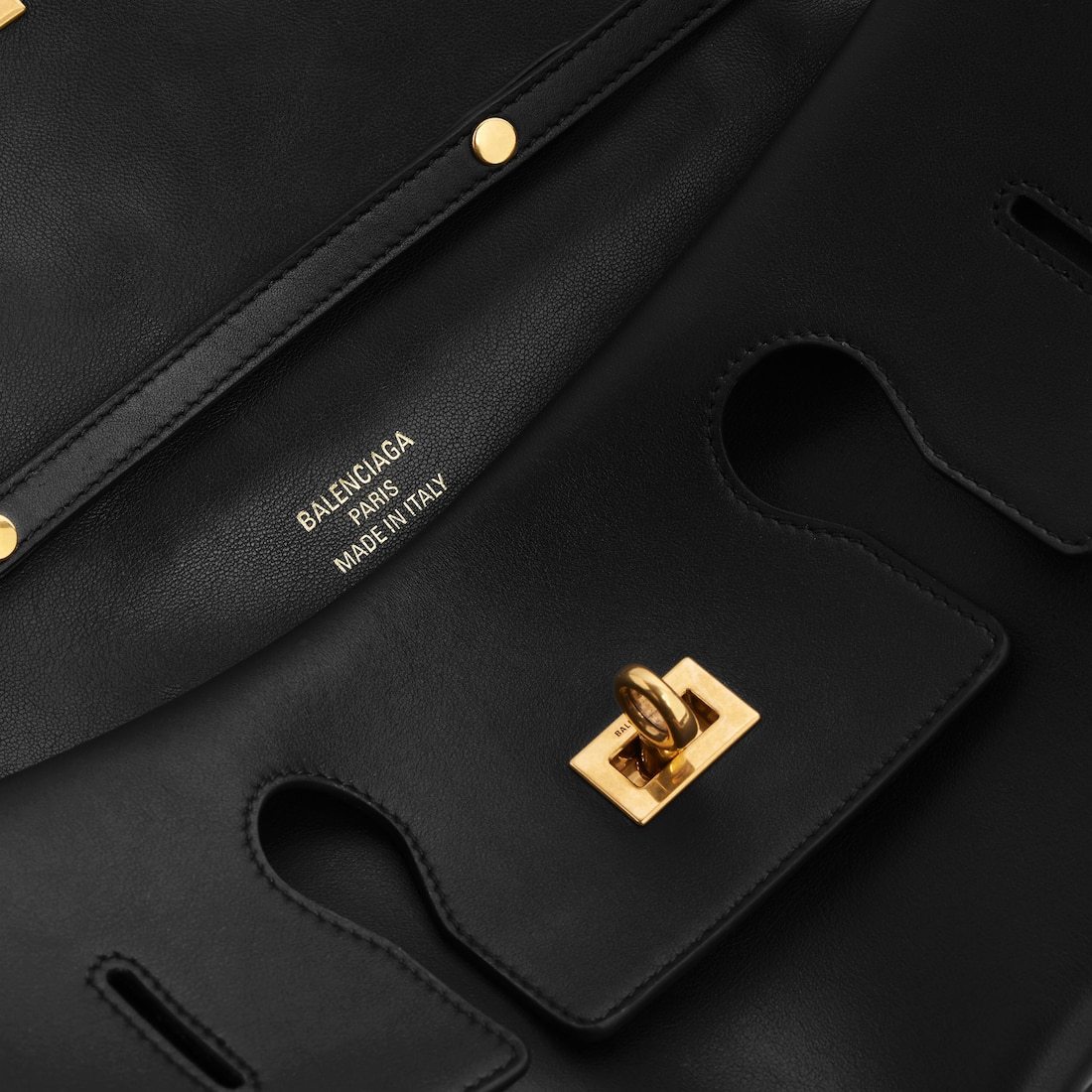 Balenciaga Bel Air Flap Leather Shoulder Bag In Black