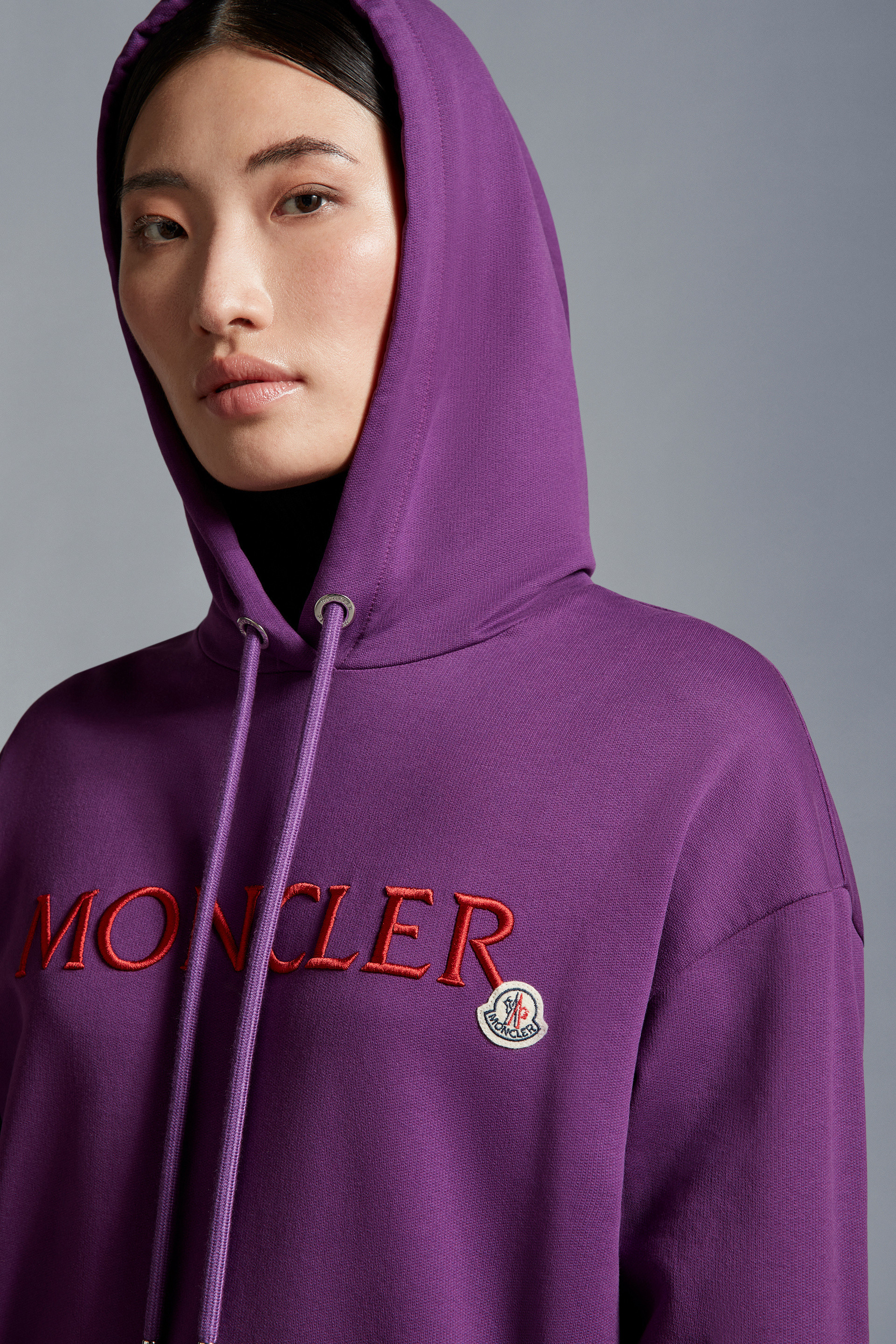 Moncler Logo-embroidered Cotton Hoodie In Purple