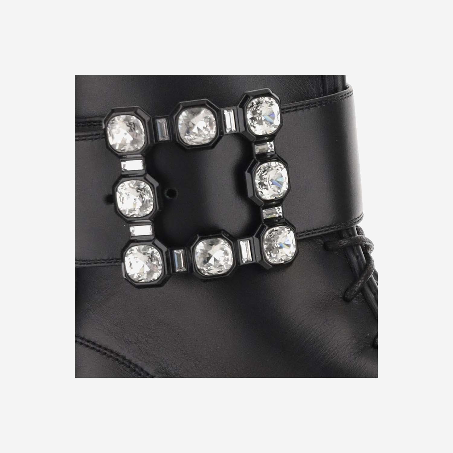 Roger Vivier Wallaviv Leather Ankle Boots In Black